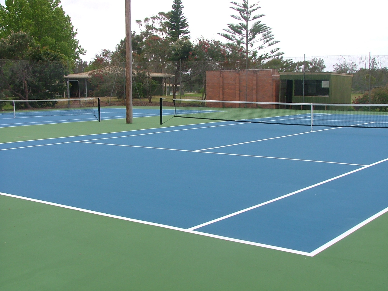 Akrilik Kort Zemin Kaplama Sistemleri